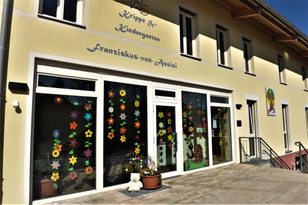 Franziskus-von-Assisi-Kindergarten/Kinderkrippe Reichertsheim